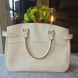 Louis Vuitton Cream Satchel Bag
